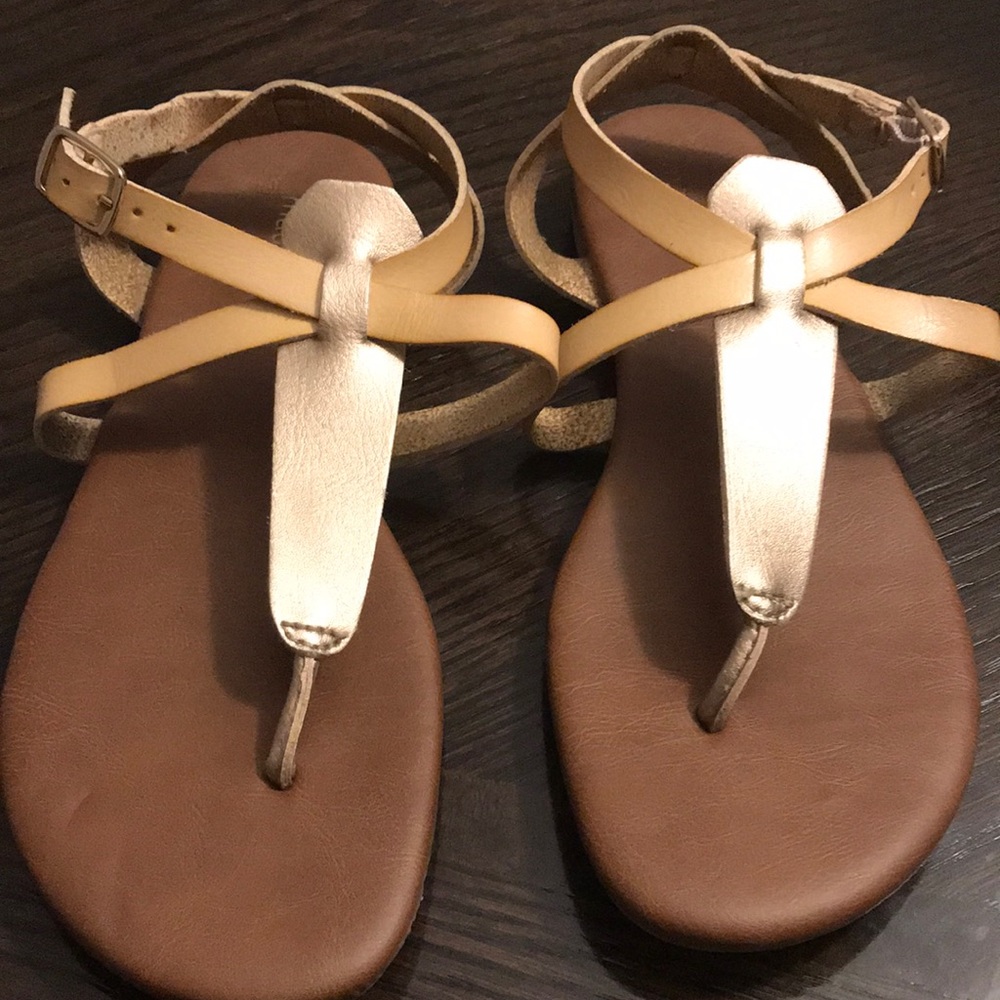 Maurices strappy sandals